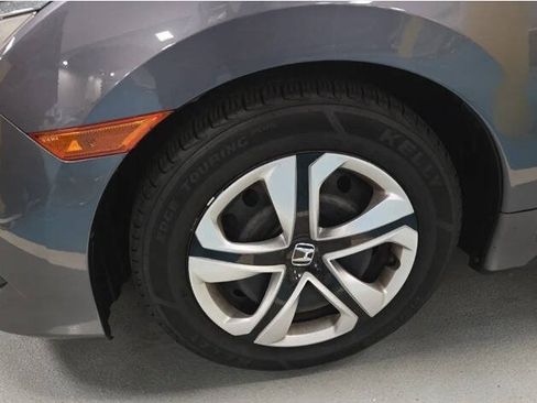 Used 2018 Honda Civic LX image 5