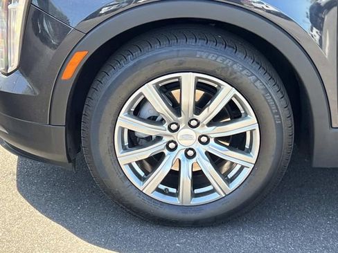 Certified 2023 Cadillac XT4 Premium Luxury w/ Cold Weather Package AWD/4WD image 8