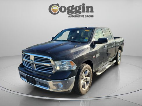 Used 2016 RAM 1500 Big Horn AWD/4WD image 1