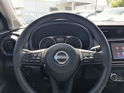 Used 2025 Nissan Kicks Play S FWD image 19