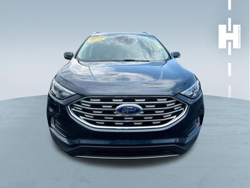 Used 2024 Ford Edge Titanium AWD/4WD image 2