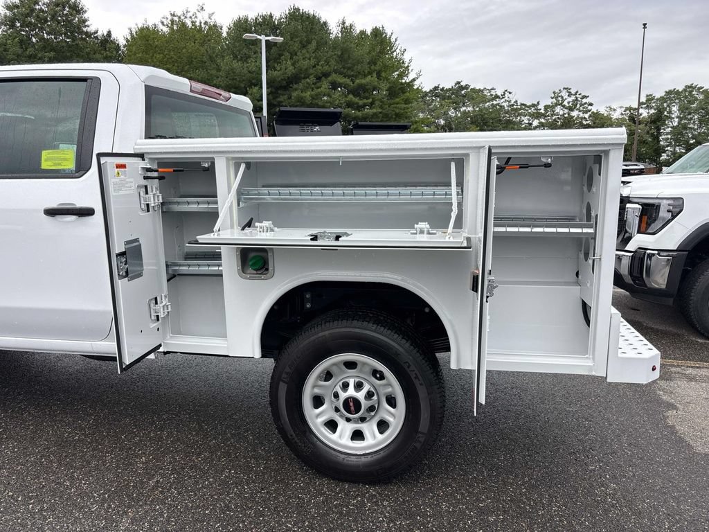 Used 2026 GMC Sierra 3500 Pro AWD/4WD image 21