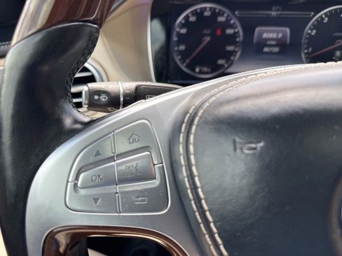 Used 2017 Mercedes-Benz S 550 Sedan image 16