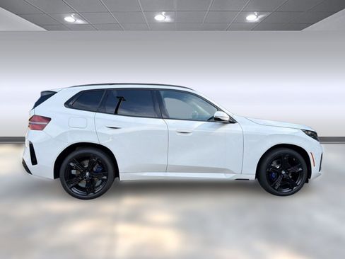 New 2026 BMW X3 xDrive30i w/ Premium Package AWD/4WD image 7