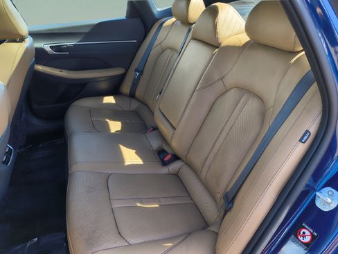 Used 2020 Hyundai Sonata Limited w/ Cargo Package FWD image 16