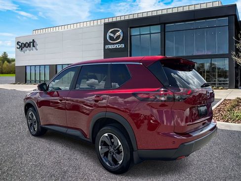 Used 2026 Nissan Rogue SV FWD image 5