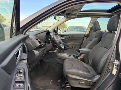 Used 2022 Subaru Forester Premium w/ Popular Package #1 AWD/4WD image 19