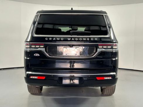 Used 2024 Jeep Grand Wagoneer L 4WD image 6