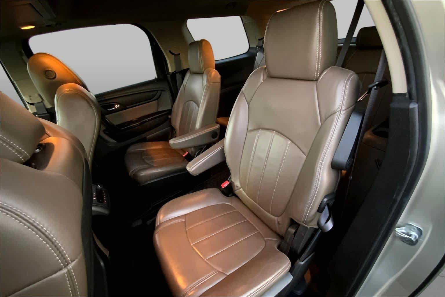 Used 2014 GMC Acadia SLT FWD image 18