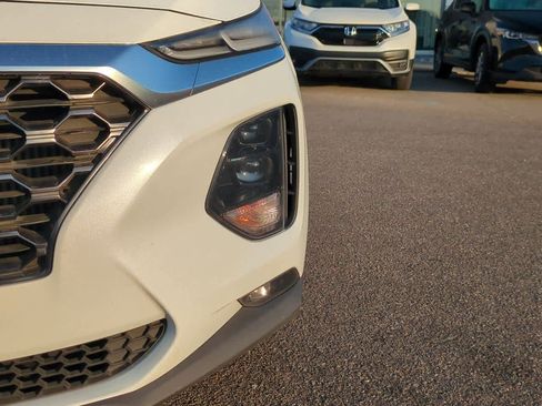 Used 2019 Hyundai Santa Fe Limited image 10