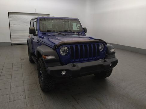 Used 2018 Jeep Wrangler Sport AWD/4WD image 14