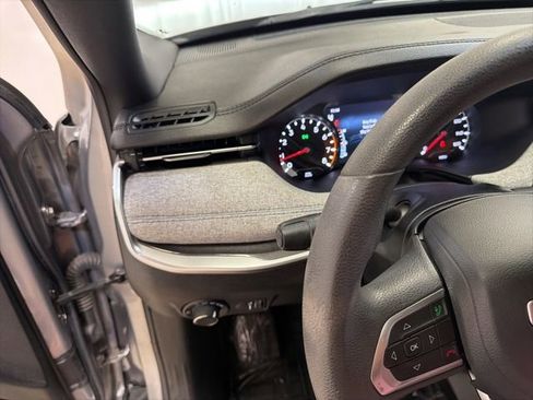 Used 2023 Jeep Compass Sport AWD/4WD image 14