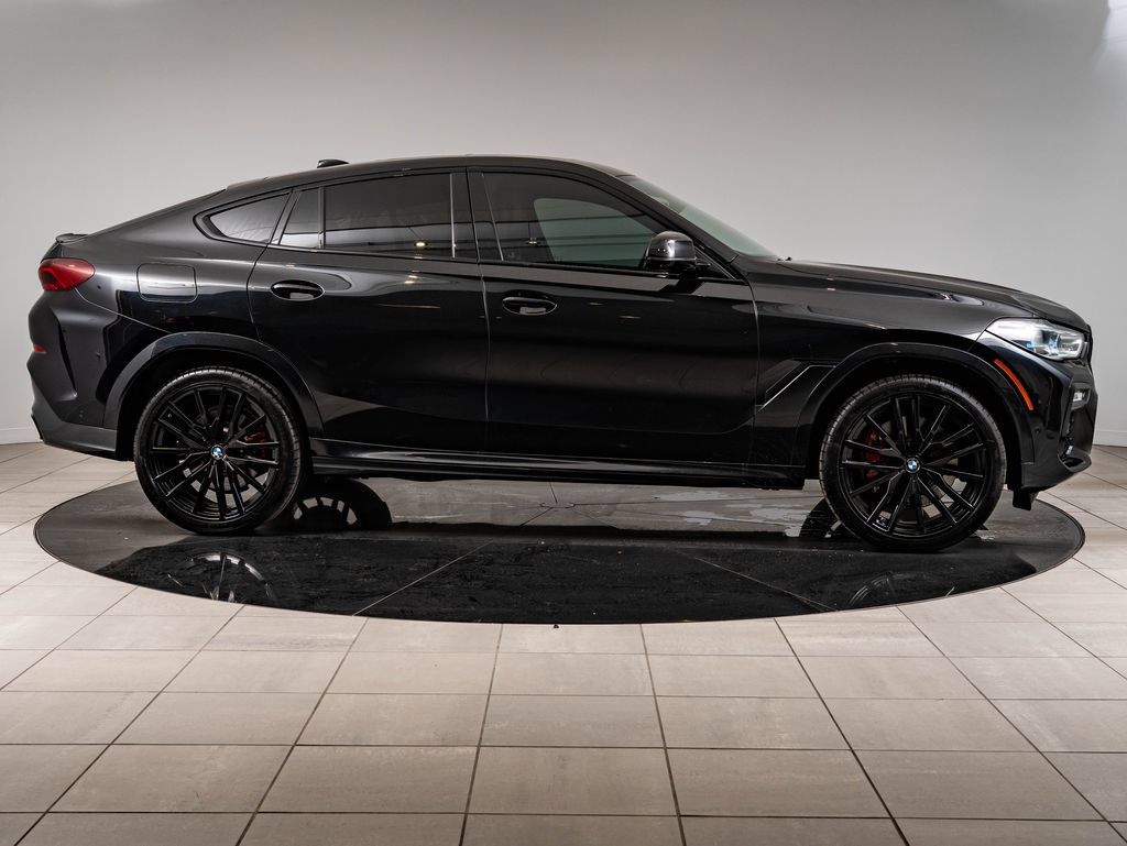 Used 2021 BMW X6 M50i w/ Executive Package AWD/4WD image 11