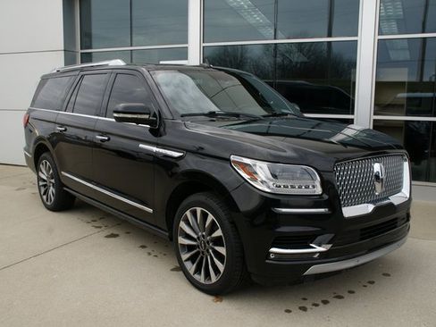 Used 2018 Lincoln Navigator L Select image 7