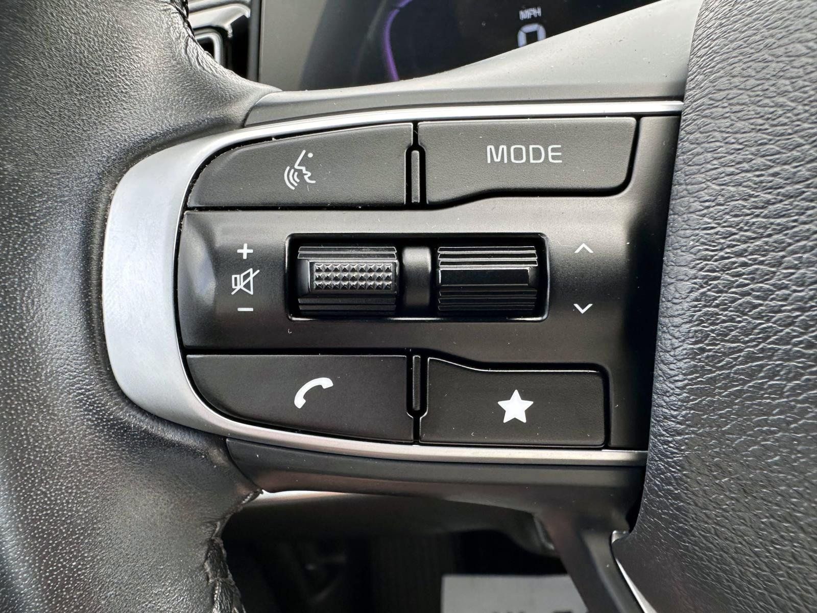 Used 2024 Kia Sportage X-Line AWD/4WD image 17