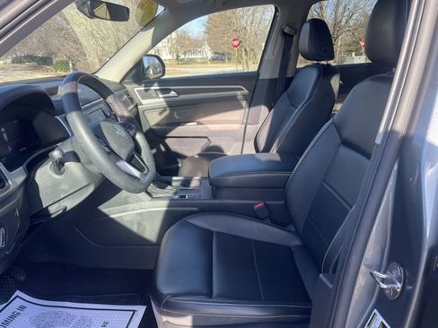 Used 2022 Volkswagen Atlas SE image 11