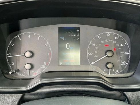 Used 2024 Toyota Corolla LE image 12