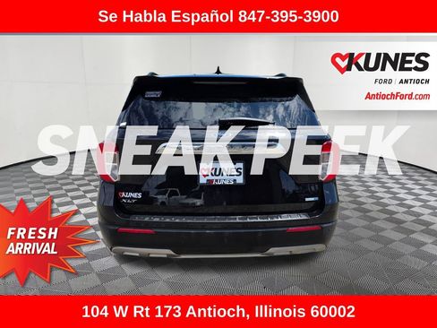 Used 2020 Ford Explorer XLT w/ Equipment Group 202A AWD/4WD image 7