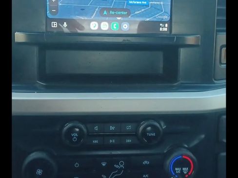 Used 2023 Ford F250 XLT w/ FX4 Off-Road Package image 19