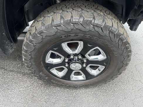Used 2018 RAM 2500 Limited AWD/4WD image 10