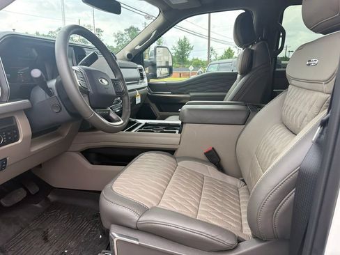 Used 2026 Ford F450 Platinum w/ Platinum Plus Package AWD/4WD image 15