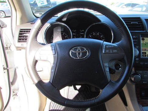 Used 2008 Toyota Highlander Limited AWD/4WD image 20