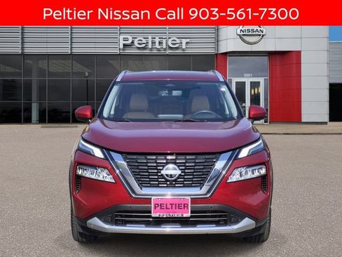 Certified 2023 Nissan Rogue Platinum w/ Platinum Premium Package FWD image 2