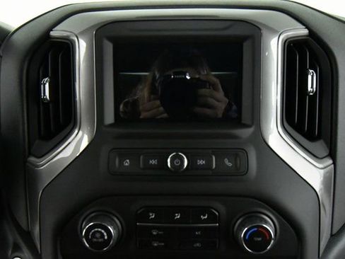 New 2026 Chevrolet Silverado 1500 Custom image 4