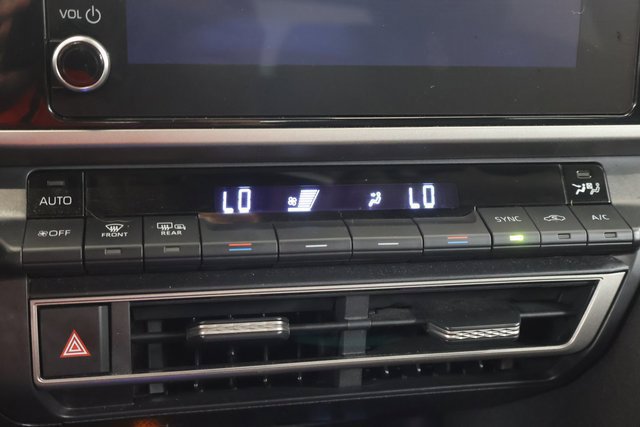 Used 2025 Toyota Camry LE FWD image 19