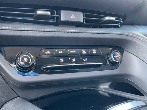 Used 2023 Buick Envision Preferred image 14