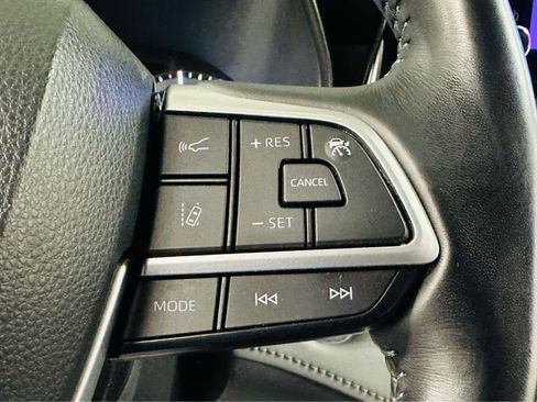 Certified 2023 Toyota Highlander LE image 15