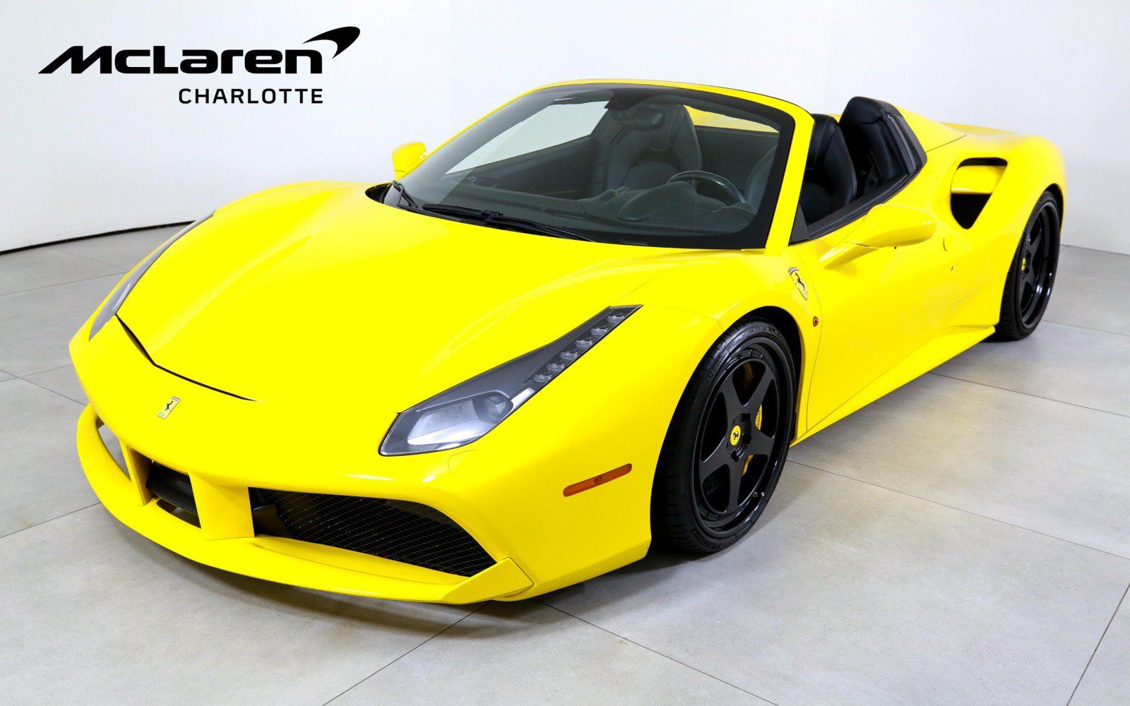 Used 2017 Ferrari 488 Spider RWD image 1