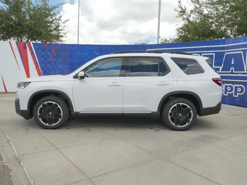 New 2026 Honda Pilot image 10