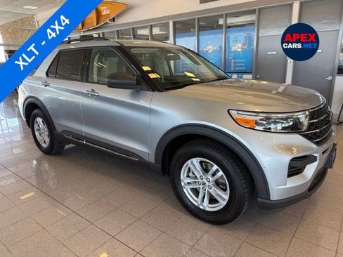 Used 2020 Ford Explorer XLT AWD/4WD image 1