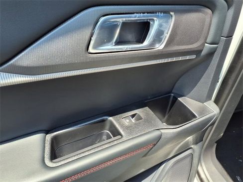 New 2025 Ford Explorer ST-Line w/ Premium Package image 9