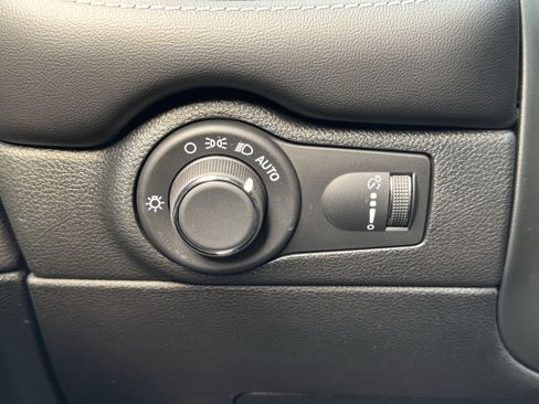 Used 2025 Dodge Durango SRT Hellcat w/ Black Package image 31