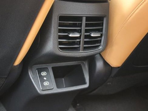 Certified 2024 Kia Seltos EX AWD/4WD image 25