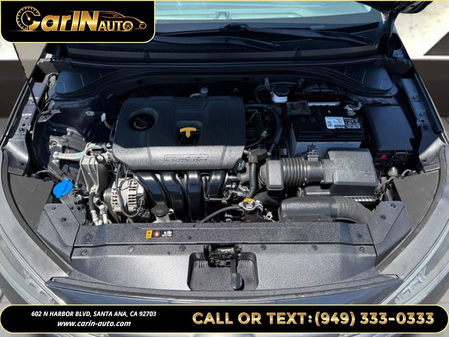Used 2020 Hyundai Elantra SEL FWD image 26