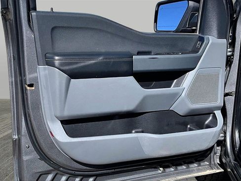 Used 2021 Ford F150 XLT image 18