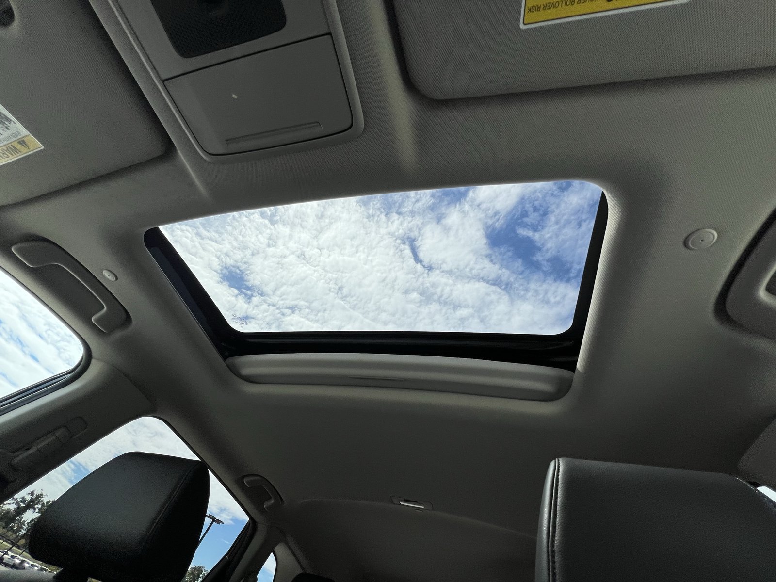 Used 2024 Honda CR-V EX-L image 27