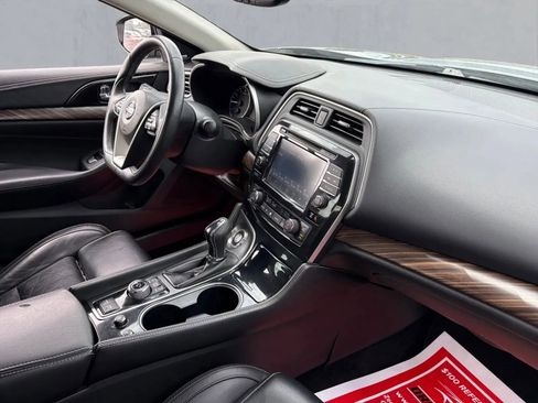 Used 2018 Nissan Maxima Platinum image 20