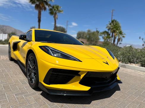 Used 2026 Chevrolet Corvette Stingray Premium Conv w/ Z51 Performance Package RWD image 8