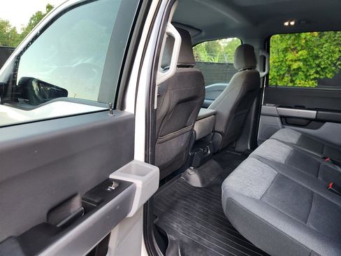 Used 2022 Ford F150 XLT image 19