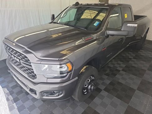 Used 2024 RAM 3500 Big Horn w/ Night Edition AWD/4WD image 1