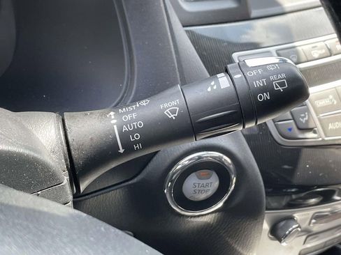 Used 2019 INFINITI QX60 Luxe w/ Essential Package image 23