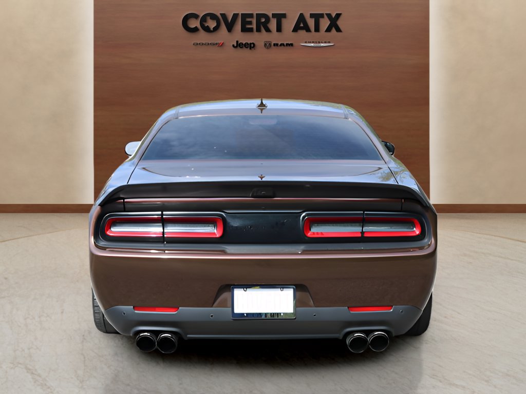 Used 2021 Dodge Challenger R/T Scat Pack RWD image 4