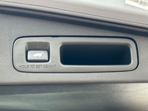 Used 2020 Honda CR-V Touring image 34