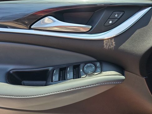 Used 2023 Buick Enclave Essence w/ Experience Buick Package FWD image 24