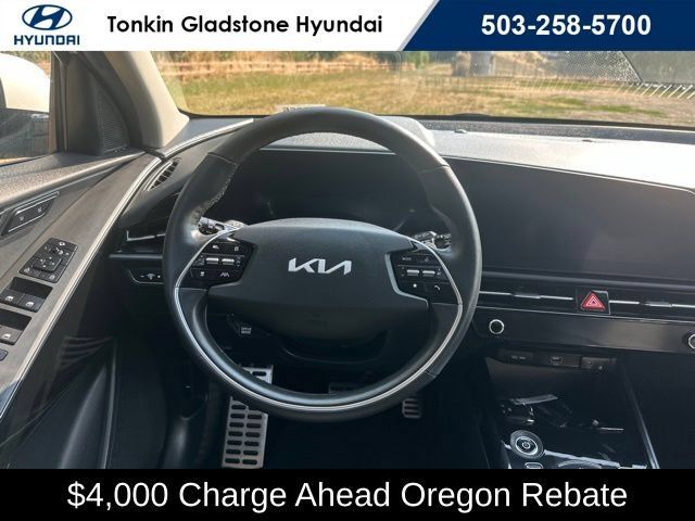 Used 2023 Kia Niro Wave FWD image 27
