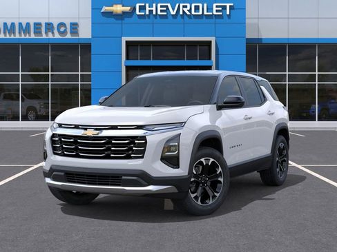 New 2026 Chevrolet Equinox LT w/ Convenience Package II image 6